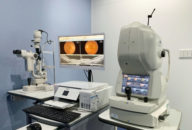 3次元眼底像撮影装置 DRI OCT Triton series(TOPCON)